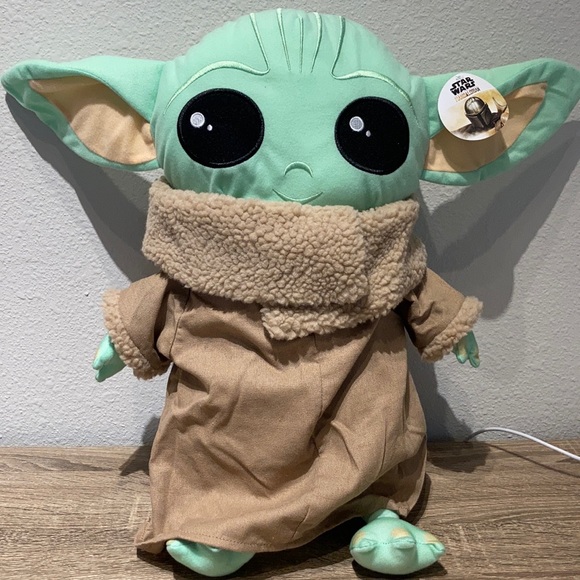 Baby Yoda Plush - Picture 1 of 1
